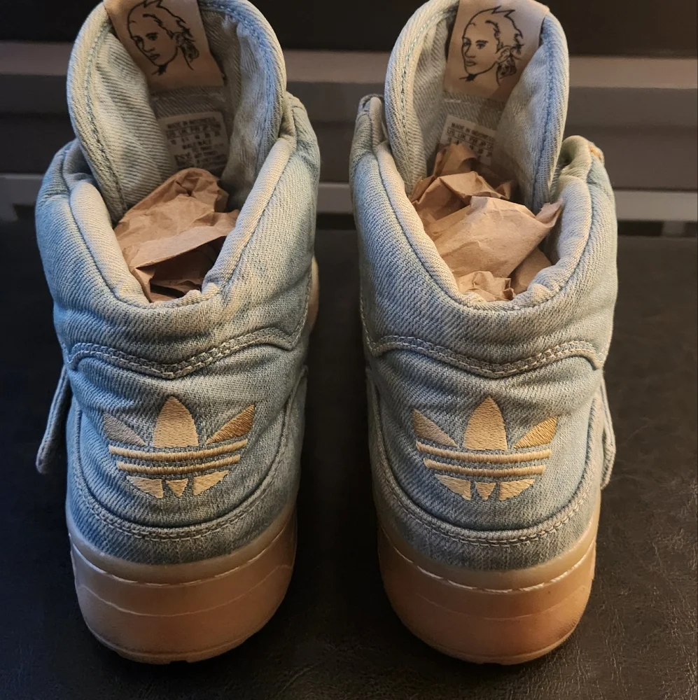Jeremy Scott X Adidas Denim Wings Sneakers - Picture 5 of 11